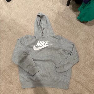Nike Heather Gray Sweatshirt